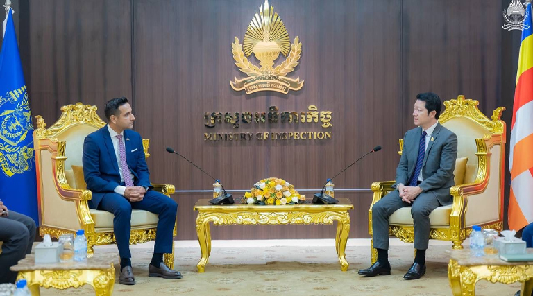 ឯកឧត្តម សុខ សូកេន រដ្ឋមន្រ្តីក្រសួងអធិការកិច្ច បានទទួលជួបសម្ដែងការគួរសម និងពិភាក្សាការងារជាមួយ ឯកឧត្តម ហ្សាហៀរូឌីន បាបា ថាហ៊ីម (Zaheeruddin Babar Thaheem)