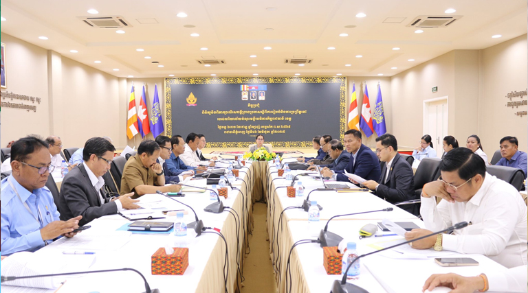 លោកជំទាវ សុខ វិឡាយ រដ្ឋលេខាធិការប្រចាំការក្រសួងអធិការកិច្ច បានបន្តដឹកនាំកិច្ចប្រជុំដេីម្បីពិនិត្យ និងពិភាក្សា លេីសេចក្តីព្រាងប្រកាសស្តីពីការរៀបចំ និងការប្រព្រឹត្តទៅរបស់មន្ទីរអធិការកិច្ចរាជធានី ខេត្ត