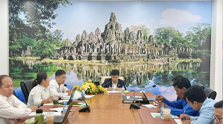 ឯកឧត្តម អាំង សុផានិត រដ្ឋលេខាធិការក្រសួងអធិការកិច្ច បានដឹកនាំកិច្ចប្រជុំត្រួតពិនិត្យផែនការយុទ្ធសាស្រ្តថវិកា៣ឆ្នាំរំកិល (២០២៦ ដល់២០២៨) និងគម្រោងថវិកាឆ្នាំ២០២៦