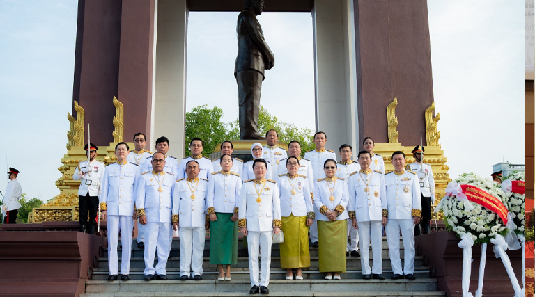ឯកឧត្តម សុខ សូកេន រដ្ឋមន្រ្តីក្រសួងអធិការកិច្ច បានអញ្ជើញដឹកនាំគណៈប្រតិភូក្រសួងអធិការកិច្ច គោរពព្រះវិញ្ញាណក្ខន្ធ ព្រះករុណាព្រះបាទសម្តេច ព្រះនរោត្តម សីហនុ ព្រះមហាវីរក្សត្រ ព្រះវររាជបិតាឯករាជ្យ បូរណភាពទឹកដី និងឯកភាពជាតិខ្មែរ