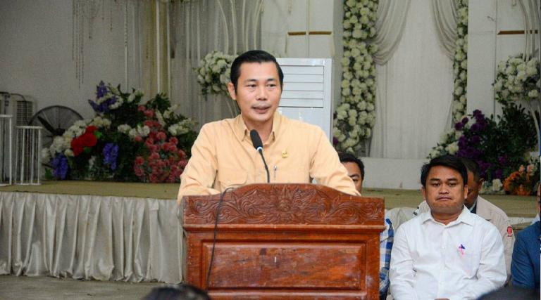 ឯកឧត្តម ចាន់ កុលបុត្រ រដ្ឋលេខាធិការក្រសួងអធិការកិច្ច បានអញ្ជើញដឹកនាំគណៈប្រតិភូក្រសួងអធិការកិច្ច ចុះធ្វើវេទិកាសាធារណៈ​ នៅសង្កាត់ស្មាច់មានជ័យ​ ក្រុង​ខេមរភូមិន្ទ​ ខេត្ត​កោះកុង​