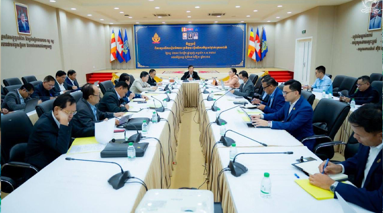 រាជធានីភ្នំពេញ ថ្ងៃទី១៧ ខែវិច្ឆិកា ឆ្នាំ២០២៥ – ឯកឧត្តម ឆេង សារឿន រដ្ឋលេខាធិការ និងជាប្រធានអនុក្រុមការងារពង្រឹងការងារអធិការកិច្ច និងតាមដានការអនុវត្តច្បាប់ បានអញ្ជើញដឹកនាំកិច្ចប្រជុំពិភាក្សាលើការរៀបចំគណៈប្រតិភូចុះធ្វើអធិការកិច្ចនៅរដ្ឋបាលថ្នាក់ក្រោមជាតិ