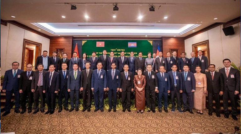 ឯកឧត្តម ចាប សុថារិទ្ធ រដ្ឋលេខាធិការក្រសួងអធិការកិច្ច អមដោយមន្រ្តីជំនាញ បាន​ចូល​រួមកិច្ចប្រជុំលើកទី២១ របស់គណៈកម្មការចម្រុះកម្ពុជា វៀតណាម (JC)