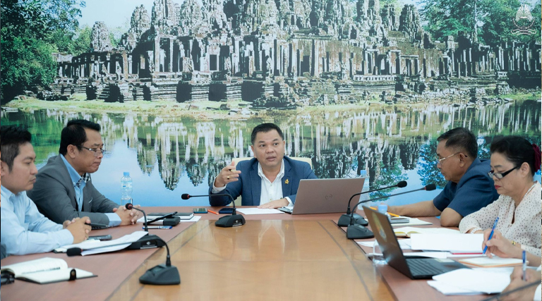 ឯកឧត្តមបណ្ឌិត ព្រហ្ម វិចិត្រសុភ័ណ្ឌ រដ្ឋលេខាធិការក្រសួងអធិការកិច្ច បានអញ្ជើញដឹកនាំកិច្ចប្រជុំស្ដីពី មុខវិជ្ជាសម្រាប់បណ្ដុះបណ្ដាលជំនាញអធិការកិច្ច