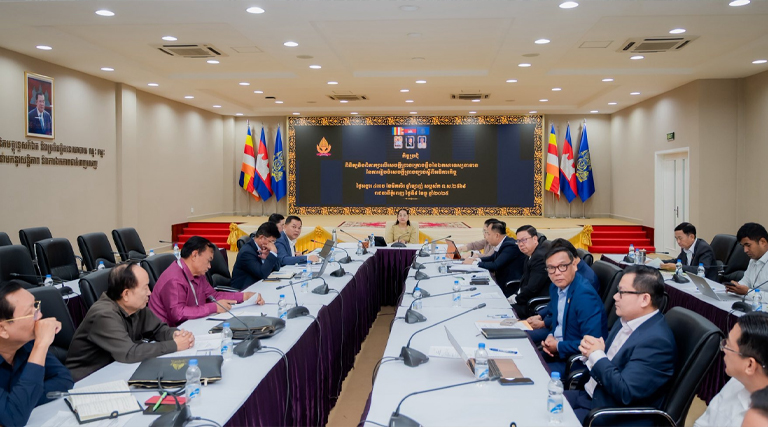 លោកជំទាវ សុខ វិឡាយ រដ្ឋលេខាធិការប្រចាំការក្រសួងអធិការកិច្ច បានអញ្ជើញដឹកនាំកិច្ចប្រជុំអនុក្រុមការងារតាក់តែងសេចក្តីព្រាងច្បាប់និងលិខិតបទដ្ឋានគតិយុត្ត ដេីម្បីពិនិត្យ និងពិភាក្សាលើឯកសារទស្សនាទាននៃការរៀបចំសេចក្តីព្រាងច្បាប់ស្តីពីអធិការកិច្ច