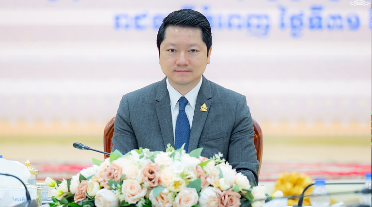 ឯកឧត្តម សុខ សូកេន រដ្ឋមន្ត្រីក្រសួងអធិការកិច្ច និងជាប្រធានក្រុមការងារតាមដាន និងត្រួតពិនិត្យការអនុវត្តយុទ្ធសាស្រ្ត ព៤ជ៤ បានអញ្ជើញដឹកនាំកិច្ចប្រជុំដើម្បីពិនិត្យវឌ្ឍនភាពការងាររបស់អនុក្រុមការងារទាំង៣ ក្នុងរយៈពេល១ឆ្នាំ នៃឆ្នាំ២០២៥