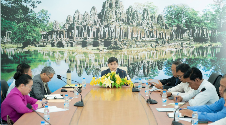 ឯកឧត្តម អាំង សុផានិត រដ្ឋលេខាធិការក្រសួងអធិការកិច្ច បានអញ្ជើញដឹកនាំកិច្ចប្រជុំដើម្បីបូកសរុបលទ្ធផលការងាររយៈពេល១ឆ្នាំ និងលើកទិសដៅការងារបន្តឆ្នាំ២០២៦