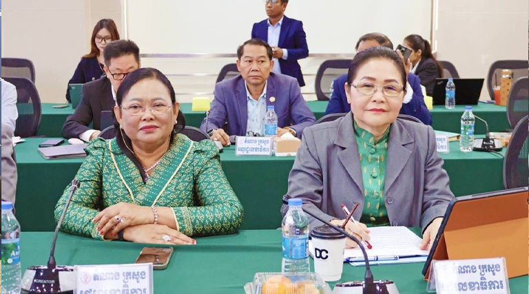 លោកជំទាវ វង់ មយូរា រដ្ឋលេខាធិការក្រសួងអធិការកិច្ច បានអញ្ជើញចូលរួមកិច្ចប្រជុំអន្តរក្រសួងដើម្បីពិនិត្យ និងពិភាក្សាលើ សេចក្តីព្រាងអនុក្រឹត្យស្តីពីការបង្កើតមូលនិធិកីឡាជនពិការ តេជោសែន