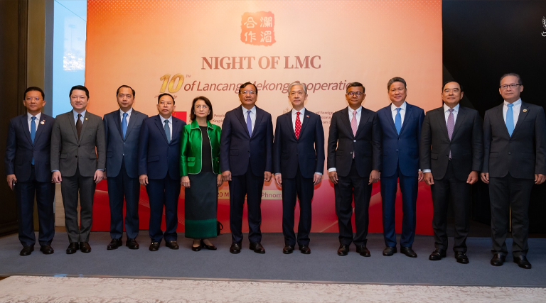 ឯកឧត្តម សុខ សូកេន រដ្ឋមន្ត្រីក្រសួងអធិការកិច្ច បានអញ្ជើញចូលរួមក្នុងពិធី “អបអរសាទររាត្រីនៃកិច្ចសហប្រតិបត្តិការមេគង្គ-ឡានឆាង ឆ្នាំ២០២៦” និងខួបលើកទី១០ នៃកិច្ចសហប្រតិបត្តិការមេគង្គ-ឡានឆាង