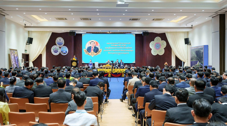 លោកជំទាវ វង់ មយូរា រដ្ឋលេខាធិការក្រសួងអធិការកិច្ច បានអញ្ជើញចូលរួមក្នុងពិធីបិទសន្និបាតបូកសរុបលទ្ធផលការងាររបស់ក្រសួងធនធានទឹក និងឧតុនិយម គណៈកម្មាធិការជាតិទន្លេមេគង្គកម្ពុជា និងអាជ្ញាធរទន្លេសាប ប្រចាំឆ្នាំ២០២៥ និងទិសដៅអនុវត្តឆ្នាំ២០២៦