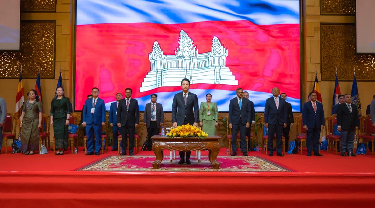 ឯកឧត្តម សុខ សូកេន រដ្ឋមន្ត្រីក្រសួងអធិការកិច្ច និងជាអនុប្រធានអាជ្ញាធរជាតិដោះស្រាយវិវាទក្រៅប្រព័ន្ធតុលាការ (អ.ដ.ក.) បានអញ្ជើញជាអធិបតីក្នុងពិធីបើកសិក្ខាសាលាថ្នាក់ជាតិរបស់ អ.ដ.ក. លើប្រធានបទស្ដីពី «ការធ្វើឱ្យប្រសើរឡើងនូវយន្តការដោះស្រាយវិវាទក្រៅប្រព័ន្ធតុលាការនៅកម្ពុជា»