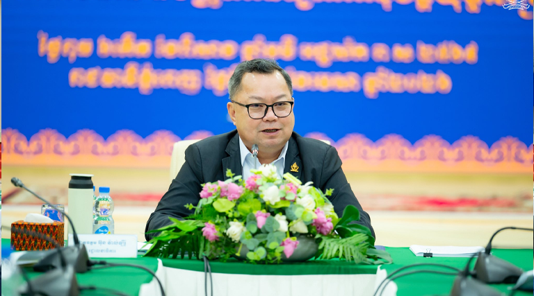 ឯកឧត្តម អ៊ុន វ៉ាល់ឡឺរ៉ូ រដ្ឋលេខាធិការក្រសួងអធិការកិច្ច និងជាប្រធានអនុក្រុមការងារពង្រឹងការងារដោះស្រាយបណ្តឹង បានអញ្ជើញដឹកនាំកិច្ចប្រជុំពិនិត្យនិងវាយតម្លៃវឌ្ឍនភាពការងារពាក់ព័ន្ធការងារក្រុមជំនួយការនៃអនុក្រុមការងារពង្រឹងការងារដោះស្រាយបណ្តឹង
