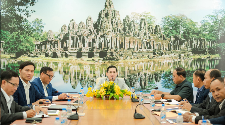 ឯកឧត្តម ហេង ចាន់ឌី រដ្ឋលេខាធិការ និងជាប្រធានក្រុមការងារកែទម្រង់ច្បាប់នៃក្រសួងអធិការកិច្ច បានអញ្ជើញដឹកនាំកិច្ចប្រជុំដេីម្បីពិនិត្យវឌ្ឍនភាពការងារប្រចាំឆមាសទី១ ឆ្នាំ២០២៦​ និងលើកទិសដៅការងារបន្ត
