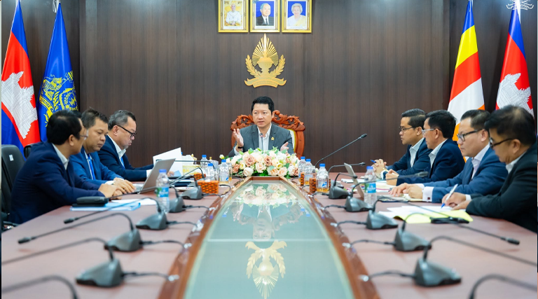 ឯកឧត្តម សុខ សូកេន រដ្ឋមន្រ្តីក្រសួងអធិការកិច្ច បានអញ្ជើញដឹកនាំកិច្ចប្រជុំចង្អៀតលើការងារដោះស្រាយករណីបណ្ដឹង