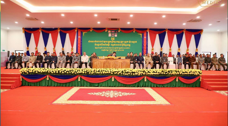 ពិធីសំណេះសំណាលជាមួយក្រុមប្រឹក្សាខេត្ត ក្រុង ស្រុក ឃុំ សង្កាត់ និងថ្នាក់ដឹកនាំមន្ទីរ អង្គភាពនានាជុំវិញ ខេត្តស្ទឹងត្រែង
