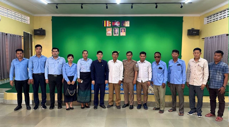 កិច្ចប្រជុំពិភាក្សាលើការចុះអង្កេតស្រាវជ្រាវករណីសំណើសុំឆ្លើយបំភ្លឺលើវិវាទដីធ្លីរបស់ប្រជាពលរដ្ឋក្នុងស្រុកខ្សាច់កណ្តាល