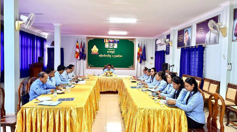 កិច្ចប្រជុំបូកសរុបលទ្ធផលការងារប្រចាំខែកក្កដានិងលើកទិសដៅអនុវត្តការងារបន្តព្រមទាំងផ្សព្វផ្សាយប្រកាសស្ដីពីក្រមសីលធម៌មន្រ្តីនៃក្រសួងអធិការកិច្ចរបស់មន្ទីរអធិការកិច្ចខេត្តបាត់ដំបង