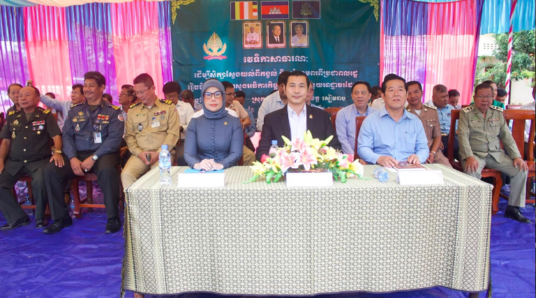 ឯកឧត្តម ចាន់ កុលបុត្រ រដ្ឋលេខាធិការក្រសួងអធិការកិច្ច អញ្ជើញដឹកនាំគណៈប្រតិភូក្រសួង ចុះរៀបចំវេទិកាសាធារណៈនៅស្រុកអង្គរធំ ខេត្តសៀមរាប