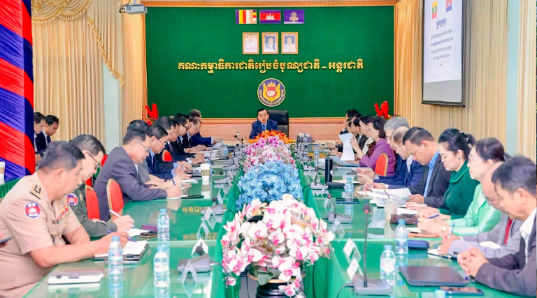 លោកជំទាវ សុភ័គ្គ ថាវី រដ្ឋលេខាធិការក្រសួងអធិការកិច្ច បានអញ្ជើញចូលរួមកិច្ចប្រជុំ ដើម្បីពិភាក្សាការត្រៀមលក្ខណៈរៀបចំពិធីបដិសណ្ឋារកិច្ចទទួល និងជូនដំណើរគណៈប្រតិភូជាន់ខ្ពស់