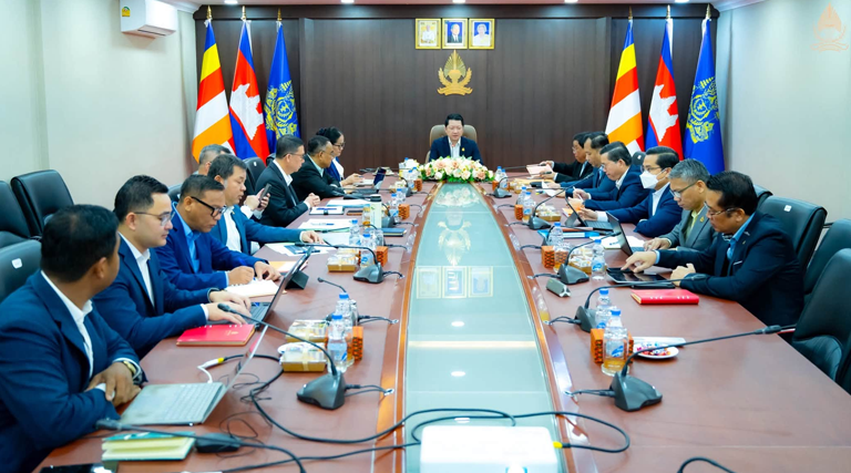 ឯកឧត្តម សុខ សូកេន រដ្ឋមន្ត្រីក្រសួងអធិការកិច្ច បានអញ្ជើញដឹកនាំកិច្ចប្រជុំជាមួយថ្នាក់ដឹកនាំពាក់ព័ន្ធ ដើម្បីពិនិត្យ និងពិភាក្សាលើវឌ្ឍនភាពនៃការរៀបចំឯកសារទស្សនាទាននៃការរៀបចំ «ច្បាប់ស្តីពីអធិការកិច្ច» នៅទីស្ដីការក្រសួង